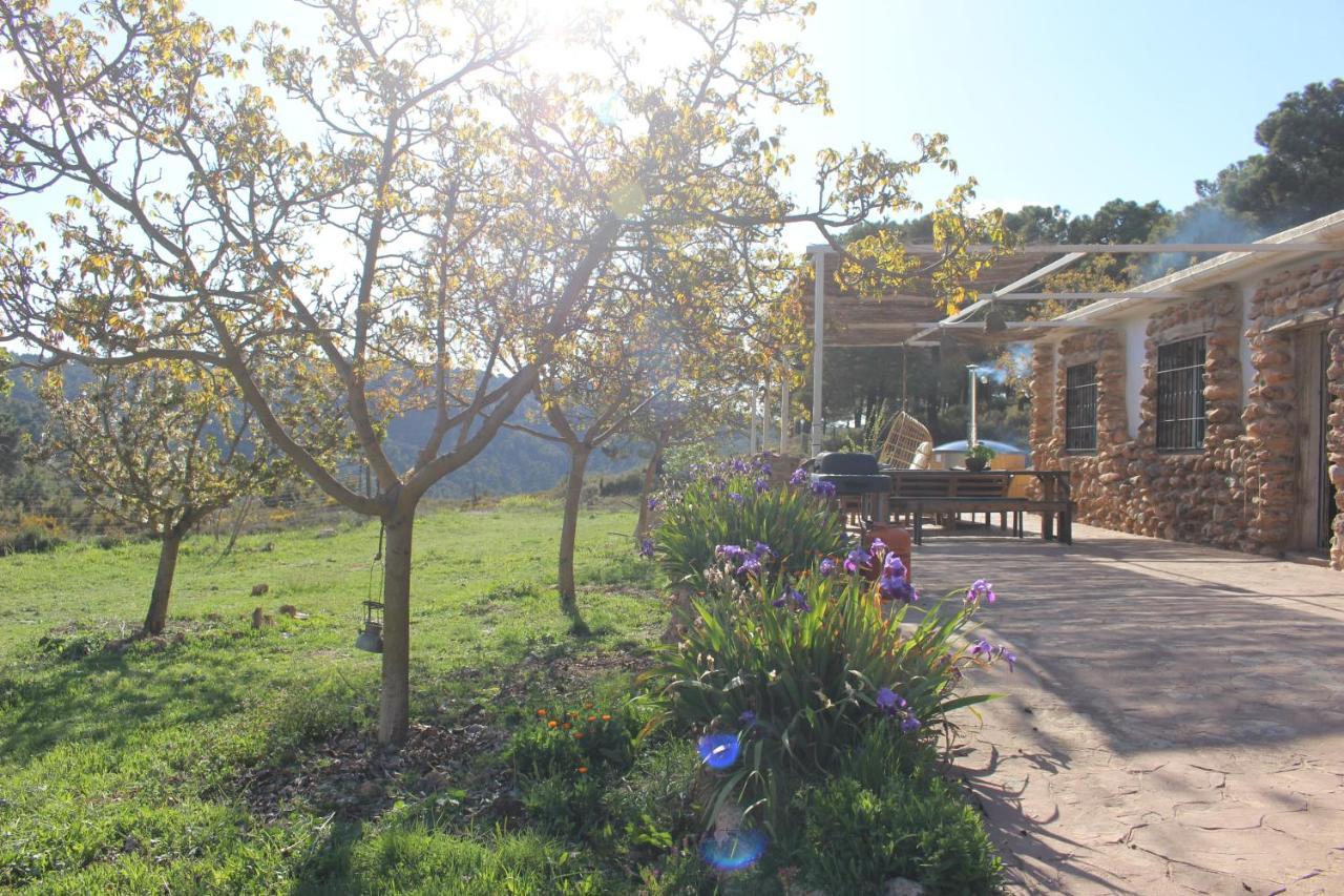 Esencia Lodge - Luxurious Off-Grid Cabin Retreat Almuñécar المظهر الخارجي الصورة