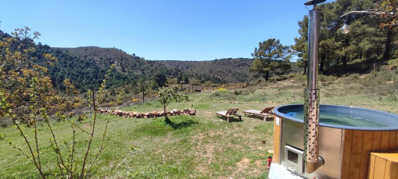 Esencia Lodge - Luxurious Off-Grid Cabin Retreat Almuñécar المظهر الخارجي الصورة