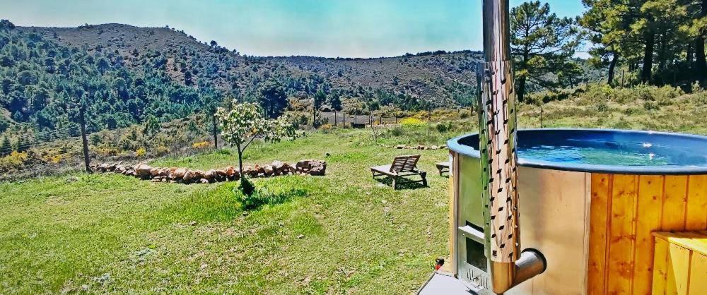 Esencia Lodge - Luxurious Off-Grid Cabin Retreat Almuñécar المظهر الخارجي الصورة